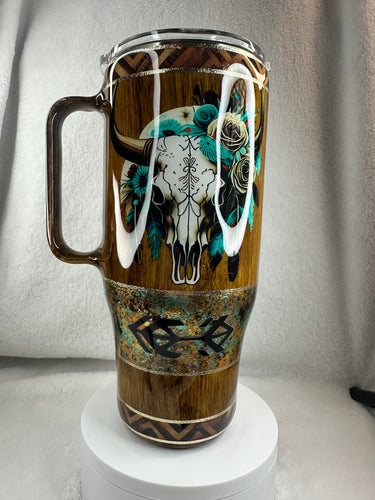 #219 Western Multi-media with Bullskull, 24 oz Curved with Handle