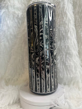 #240 - B&W Vine Mindbender 20 oz skinny straight