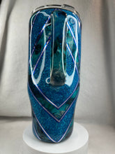 #224 Freehanded Diamond X, 24 oz Curved with Handle