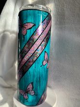 #195 Peek-A-Boo Woodgrain Butterfly 20 oz Skinny Straight Duo