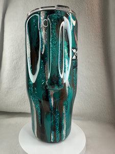 #222 Teal Bullskull Mash Up, 24 oz Curved with Handle